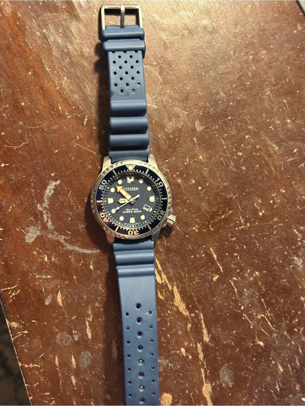 Citizen Promaster Eco-Drive Diver 200m Blue Dial 44mm Date Rubber Strap - Picture 5 of 9